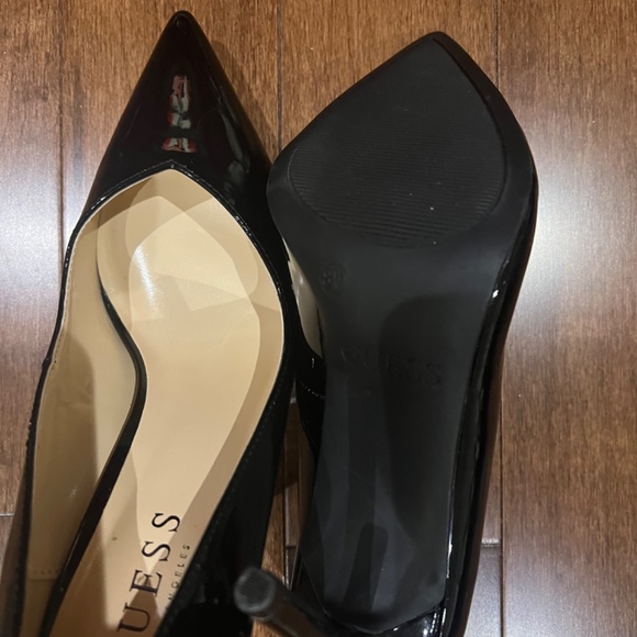 Guess patent leather high heels - Picture 3 of 4